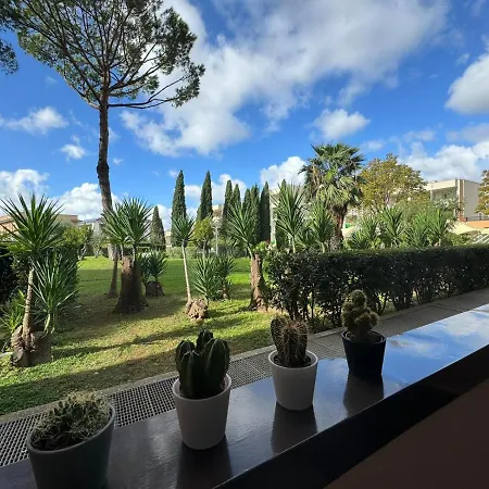 Aurelia Green Suite-3